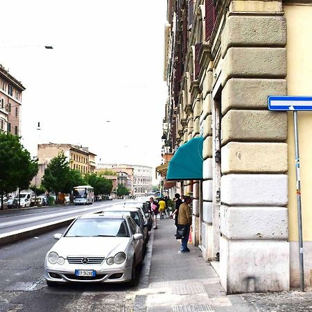 Le Rondini A Roma Villa Eksteriør billede